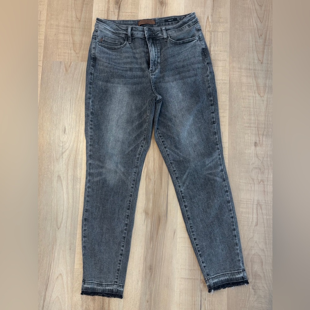 Judy Blue White|Black Collection Grey Slim Fit Raw Hem Jeans Size 11/30